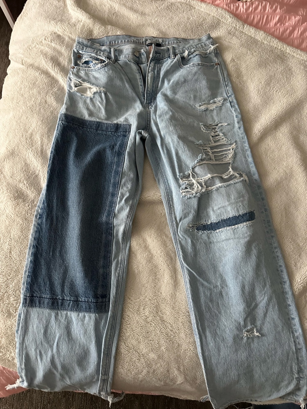 American Eagle Outfitters Light Blue Distressed Patch Skinny Jeans
